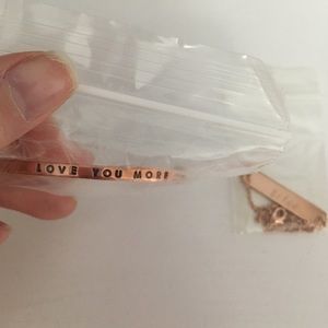 Bride to be necklace and bracelet